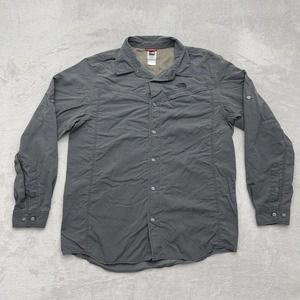 The North Face Shirt Mens Medium Gray Roll Tab Sleeves Camping Fishing Vented